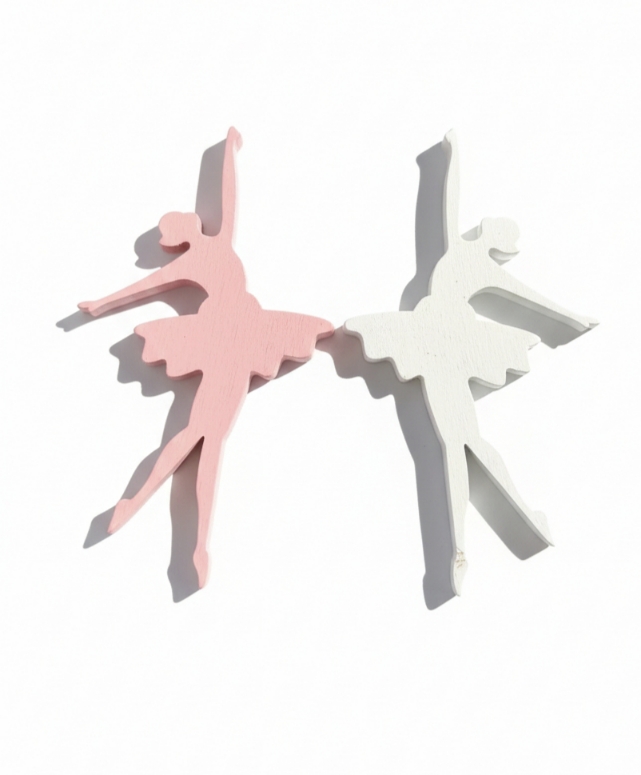 ξύλινη μπαλαρίνα