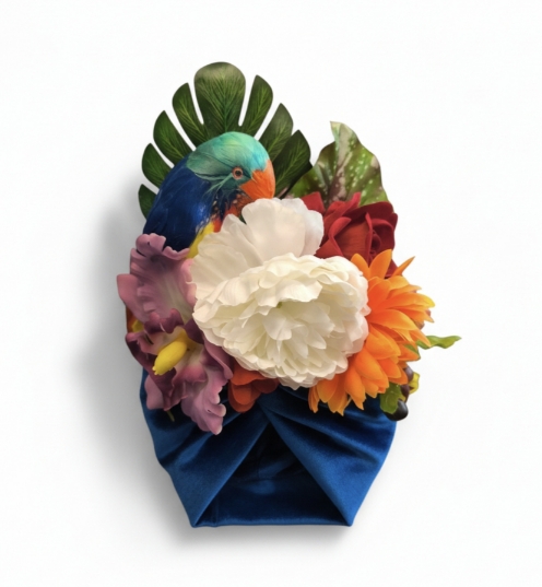 Χειροποίητο βελούδινο τουρμπάνι Las Brujas Rosario με έντονη floral διακόσμηση