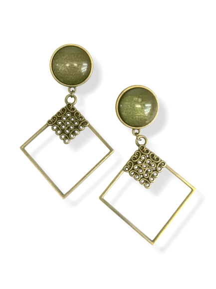 Χειροποίητα σκουλαρίκια vintage σε αντικέ μπρονζέ