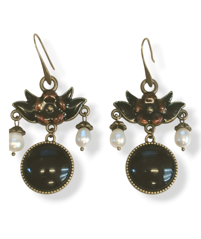 Χειροποίητα σκουλαρίκια vintage σε αντικέ μπρονζέ