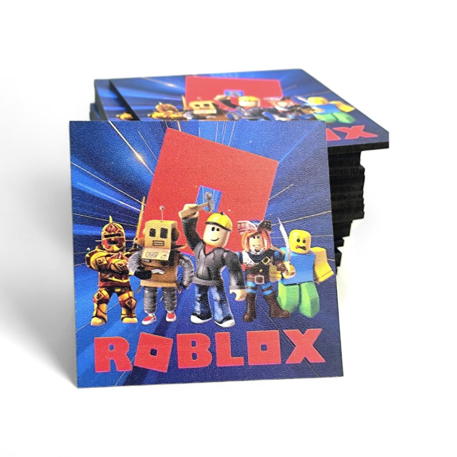 Ξύλινο διακοσμητικό στοιχείο Roblox για παιδική πασχαλινή λαμπάδα