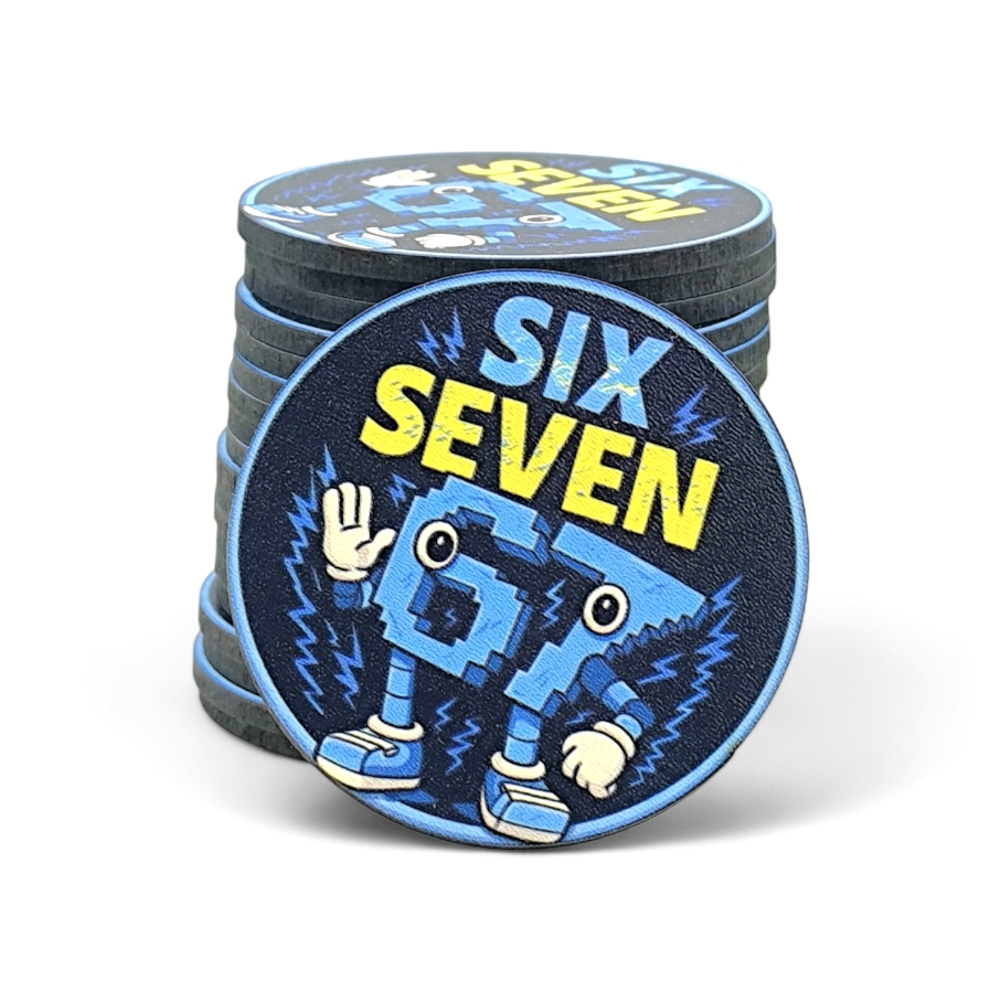 Ξύλινο διακοσμητικό στοιχείο Six Seven διαμέτρου 6cm για παιδική λαμπάδα