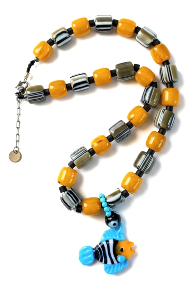 Golden Reef Κολιέ με Χάντρες Ρητίνης & Ψάρι τύπου Murano 16 Μοναδικό κολιέ με ψάρι Murano